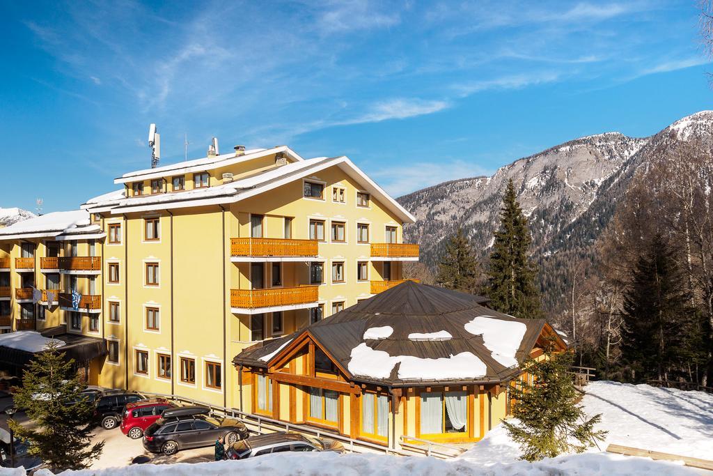 Park Hotel Folgarida Luaran gambar